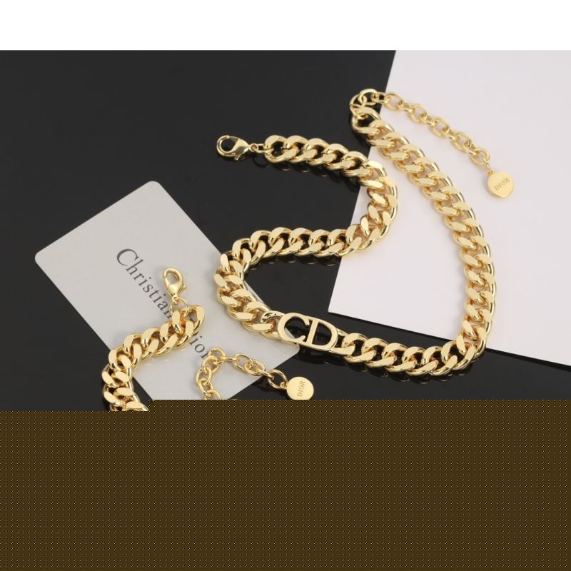 ch**an D*or bracelets